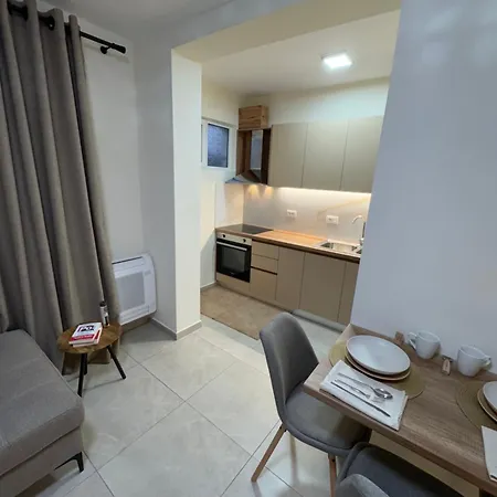 Apartment Cozy 2024 Tirana